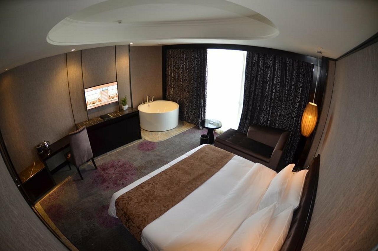 Xiamen Wanjia Oriental Hotel Buitenkant foto